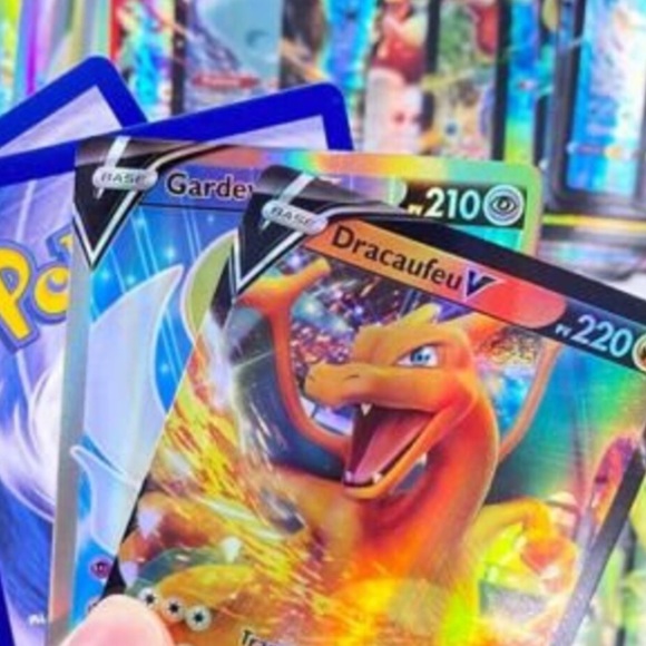 50 POUNDS POKÉMON MEGA MYSTERY BOX VINTAGE WOTC TO NEWEST - Picture 2 of 10